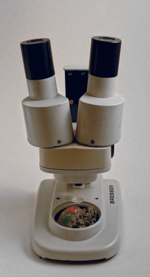 [ Bresser dissecting microscope, modified ]